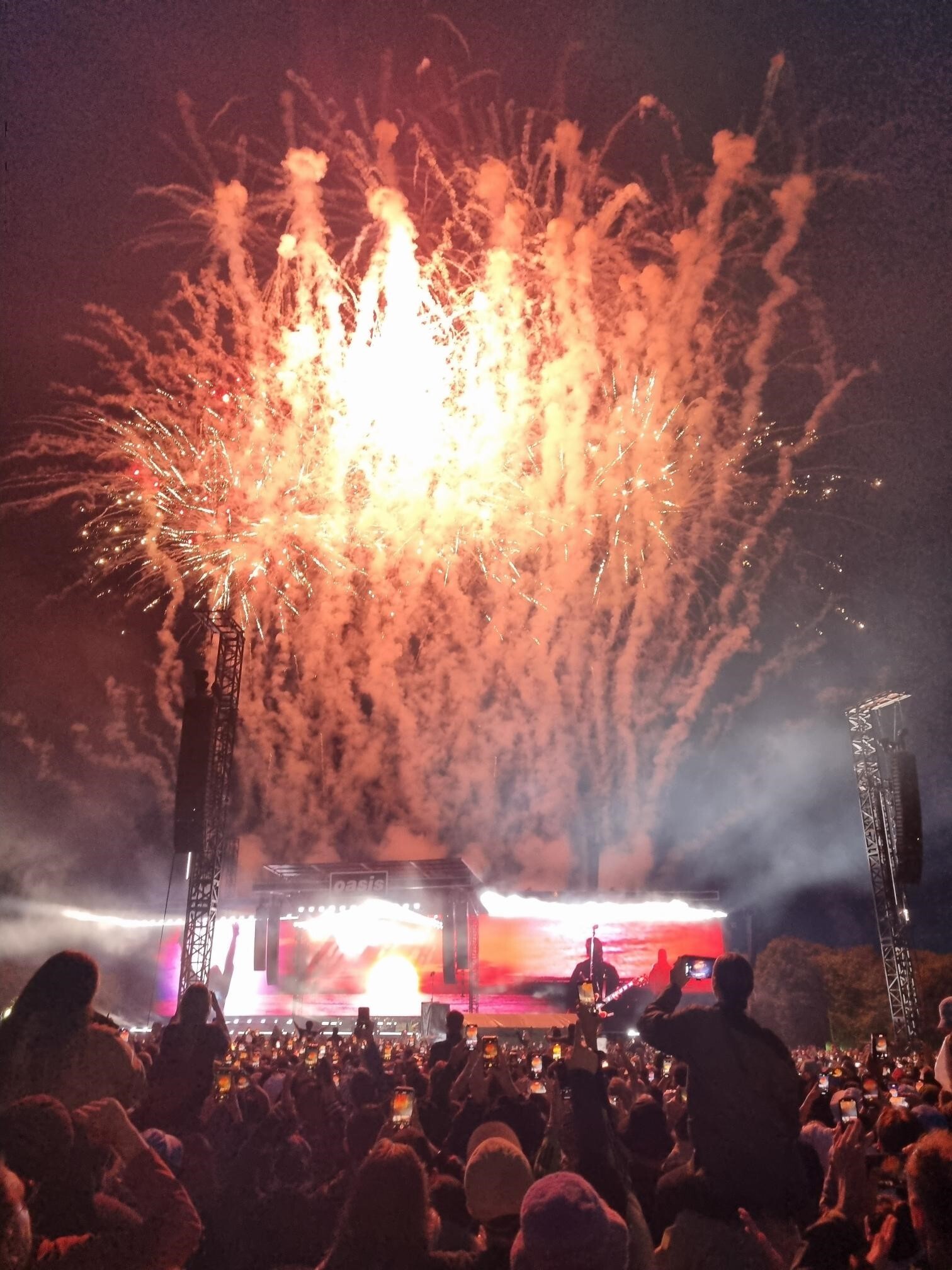Oasis Fireworks image